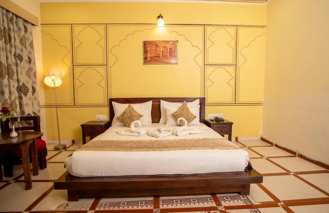 Hotel Laxmi Niwas - A Heritage Retreat-1